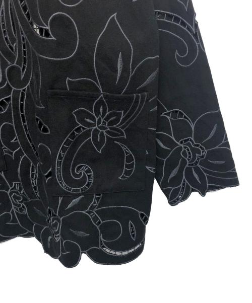 Ameri（アメリ）AMERI (アメリ) UND SCALLOPE EMBROIDERY OVERSIZE SHIRT ブラック サイズ:FREEの古着・服飾アイテム