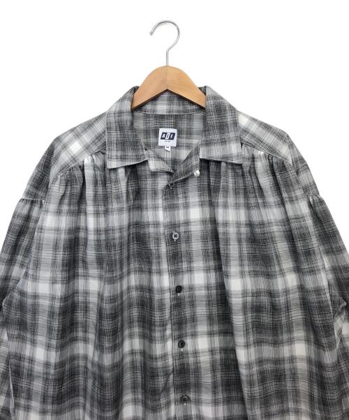AiE（エーアイイー）AiE (エーアイイー) 長袖シャツ グレー サイズ:Mの古着・服飾アイテム
