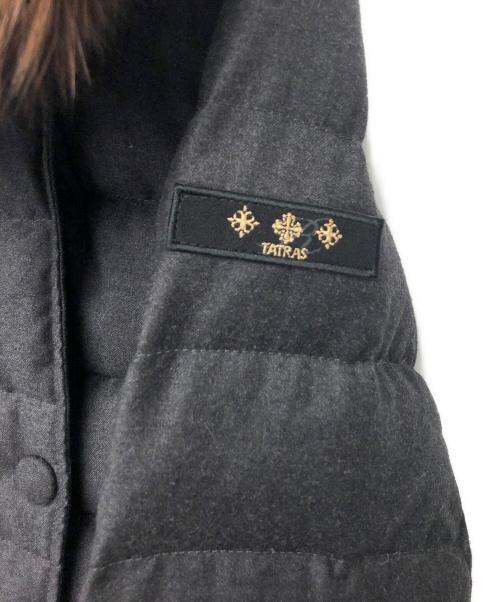 TATRAS（タトラス）TATRAS (タトラス) NITTI ファー付ダウンジャケット ブラック サイズ:3の古着・服飾アイテム