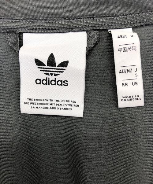 adidas（アディダス）adidas (アディダス) Exclusive B　トラックジャージ グレー サイズ:Sの古着・服飾アイテム