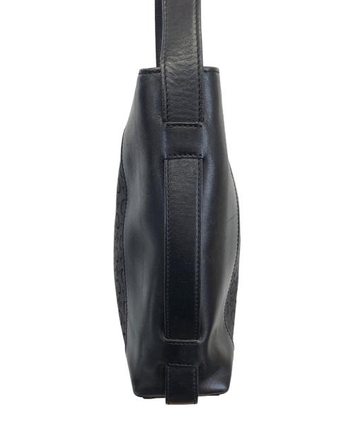 CELINE（セリーヌ）CELINE (セリーヌ) Cマカダム ショルダーバッグ ブラックの古着・服飾アイテム