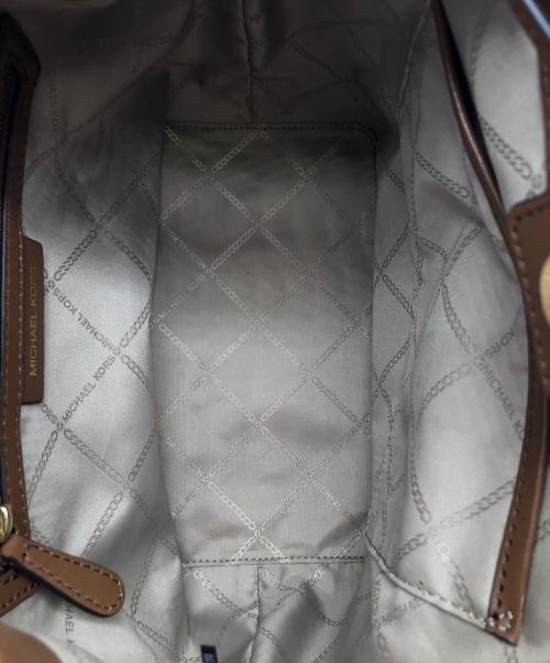 MICHAEL KORS（マイケル・コース）MICHAEL KORS (マイケル・コース) 2WAYバッグ ブラウンの古着・服飾アイテム