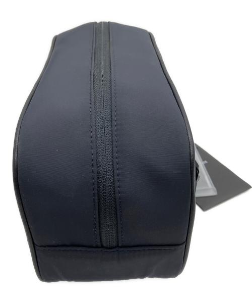 EMPORIO ARMANI（エンポリオアルマーニ）EMPORIO ARMANI (エンポリオアルマーニ) セカンドバッグ ブラックの古着・服飾アイテム