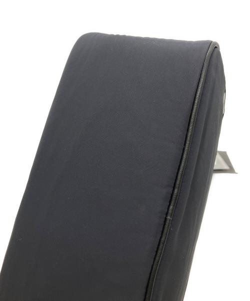 EMPORIO ARMANI（エンポリオアルマーニ）EMPORIO ARMANI (エンポリオアルマーニ) セカンドバッグ ブラックの古着・服飾アイテム