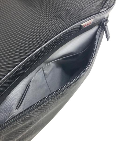 TUMI（トゥミ）TUMI (トゥミ) スリム・ソリューションズ・ブリーフ・パック ブラックの古着・服飾アイテム