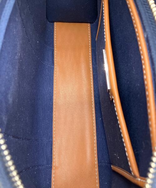 TORY BURCH（トリーバーチ）TORY BURCH (トリーバーチ) 2WAYショルダーバッグ ネイビーの古着・服飾アイテム