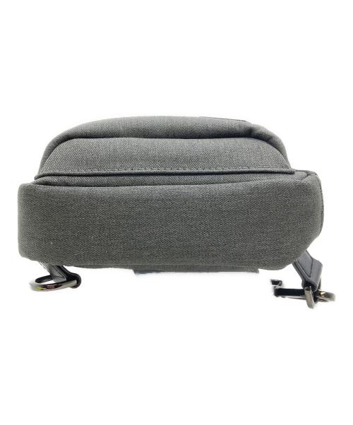 TUMI（トゥミ）TUMI (トゥミ) グレゴリー スリング ボディバッグの古着・服飾アイテム