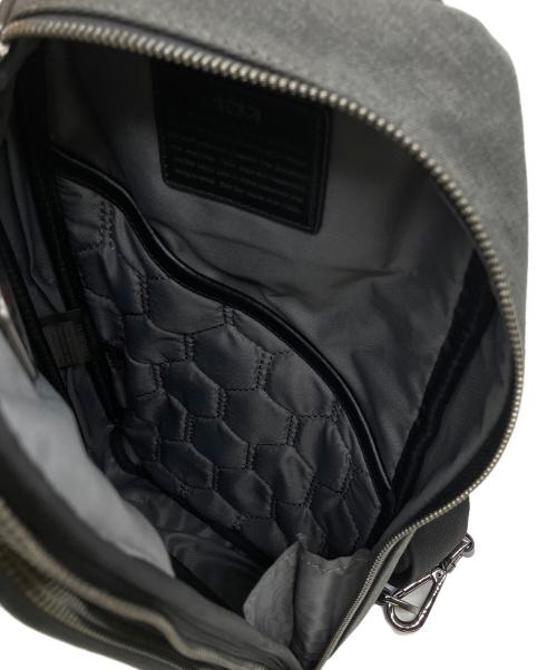 TUMI（トゥミ）TUMI (トゥミ) グレゴリー スリング ボディバッグの古着・服飾アイテム