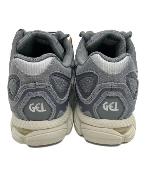 asics（アシックス）asics (アシックス) GEL-NYC ローカットスニーカー グレー サイズ:28cm 未使用品の古着・服飾アイテム