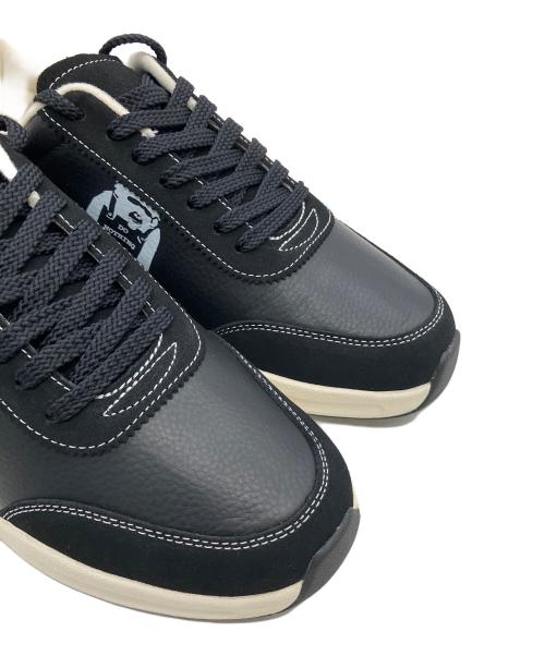 Sangacio（サンガッチョ）Sangacio (サンガッチョ) Brandalised (ブランダライズド) スニーカー ブラック サイズ: 27.5cmの古着・服飾アイテム