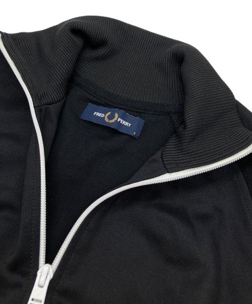 FRED PERRY（フレッドペリー）FRED PERRY (フレッドペリー) ジップアップスウェット ブラック サイズ:Sの古着・服飾アイテム