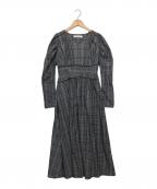 HER LIP TOハーリップトゥ）の古着「pleated pleats long dress　長袖ワンピース」｜グレー