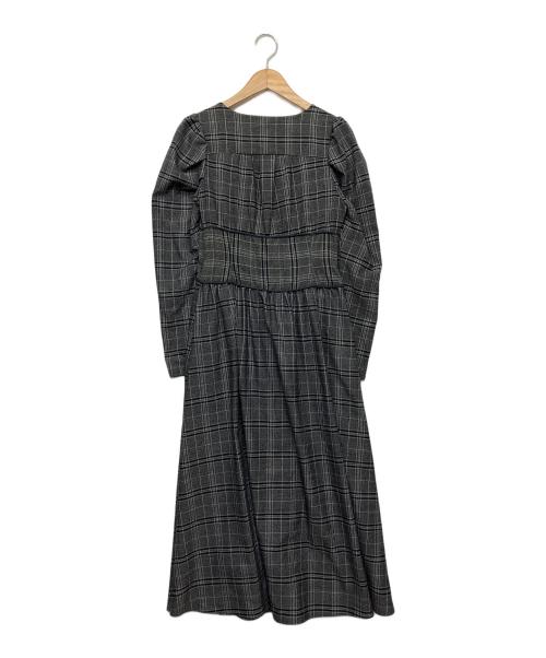 HER LIP TO（ハーリップトゥ）Her lip to (ハーリップトゥ) pleated pleats long dress　長袖ワンピース グレー サイズ:Sの古着・服飾アイテム