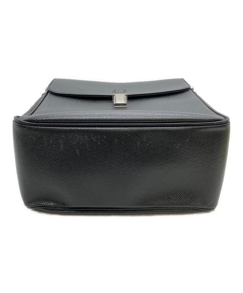 LOUIS VUITTON（ルイ ヴィトン）LOUIS VUITTON (ルイ ヴィトン) タイガ アルドワーズ ショルダーバッグ ブラックの古着・服飾アイテム