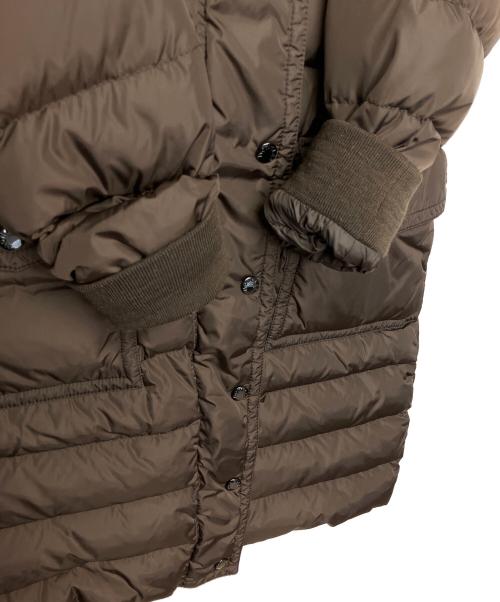 MONCLER（モンクレール）MONCLER (モンクレール) ダウンコート ブラウンの古着・服飾アイテム