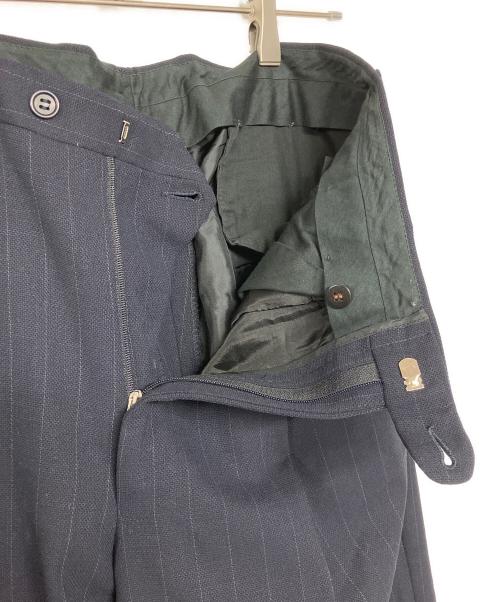 ERMENEGILDO ZEGNA（エルメネジルド・ゼニア）ERMENEGILDO ZEGNA (エルメネジルド・ゼニア) セットアップ ネイビー サイズ:48の古着・服飾アイテム