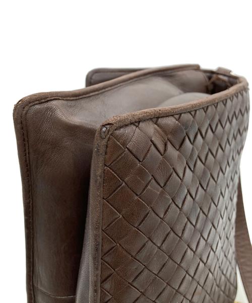BOTTEGA VENETA（ボッテガベネタ）BOTTEGA VENETA (ボッテガベネタ) イントレチャート　ショルダーバッグ ブラウンの古着・服飾アイテム