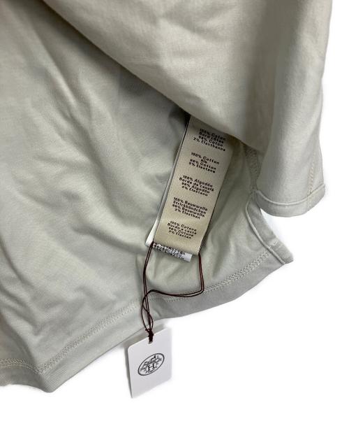 HERMES（エルメス）HERMES (エルメス) フラグメント・エクエストレス　半袖Tシャツ ライトグレー サイズ:３XL 未使用品の古着・服飾アイテム