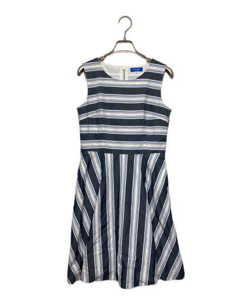 BLUE LABEL CRESTBRIDGE（ブルーレーベルクレストブリッジ）BLUE LABEL CRESTBRIDGE (ブルーレーベルクレストブリッジ) ノースリーブ・キャミソールワンピース ネイビー×ホワイト サイズ:38の古着・服飾アイテム