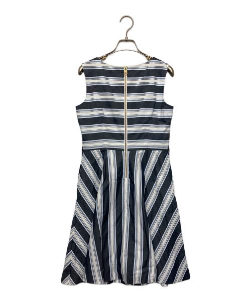 BLUE LABEL CRESTBRIDGE（ブルーレーベルクレストブリッジ）BLUE LABEL CRESTBRIDGE (ブルーレーベルクレストブリッジ) ノースリーブ・キャミソールワンピース ネイビー×ホワイト サイズ:38の古着・服飾アイテム