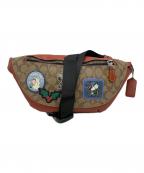 COACH×PEANUTSコーチ×ピーナッツ）の古着「ボディーバッグ」