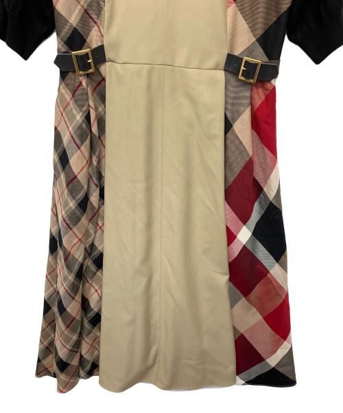 BLUE LABEL CRESTBRIDGE（ブルーレーベルクレストブリッジ）BLUE LABEL CRESTBRIDGE (ブルーレーベルクレストブリッジ) 長袖ワンピース ベージュ サイズ:38の古着・服飾アイテム