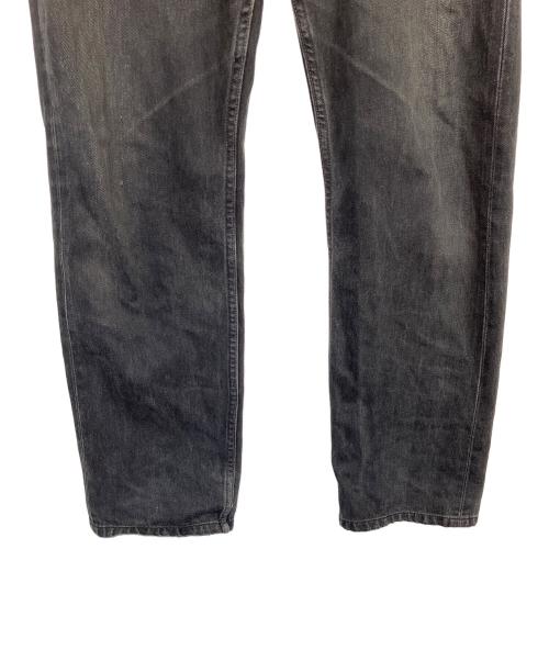 LEVI'S（リーバイス）LEVI'S (リーバイス) デニムパンツ ブラック サイズ:81cm (W32)の古着・服飾アイテム