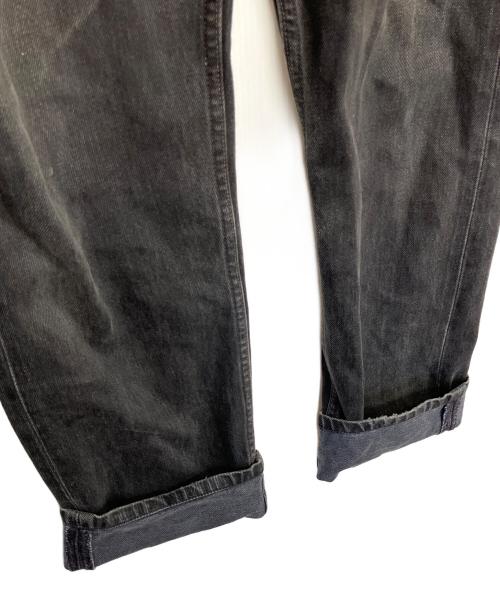 LEVI'S（リーバイス）LEVI'S (リーバイス) デニムパンツ ブラック サイズ:81cm (W32)の古着・服飾アイテム