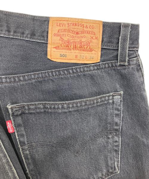 LEVI'S（リーバイス）LEVI'S (リーバイス) デニムパンツ ブラック サイズ:81cm (W32)の古着・服飾アイテム