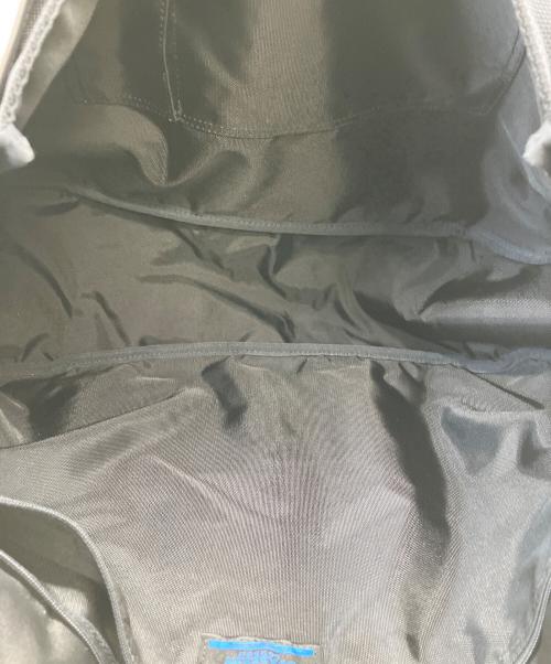 BURBERRY LONDON（バーバリーロンドン）BURBERRY LONDON (バーバリーロンドン) メッセンジャーバッグ ブラックの古着・服飾アイテム