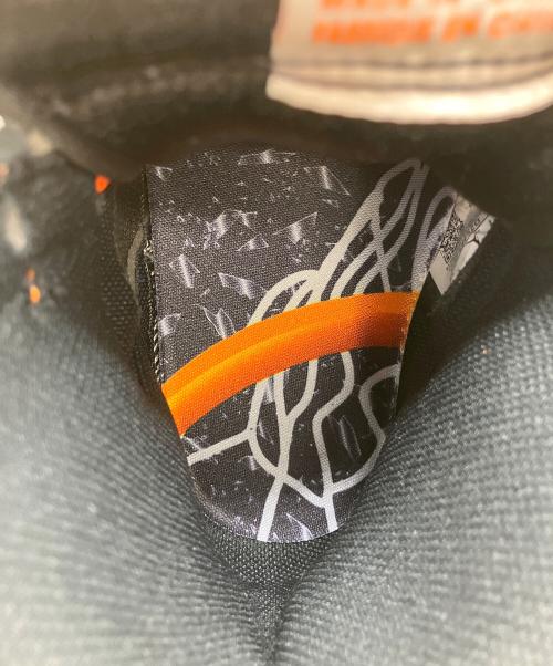 NIKE（ナイキ）NIKE (ナイキ) AIR JORDAN1 High OG スニーカー ブラック×オレンジ サイズ:27cmの古着・服飾アイテム