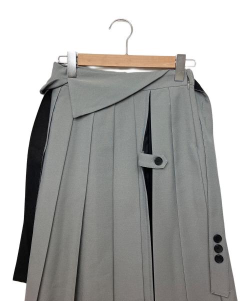 UNITED TOKYO（ユナイテッドトーキョー）UNITED TOKYO (ユナイテッドトーキョー) ビジーアートプリーツスカート グレー サイズ:２の古着・服飾アイテム
