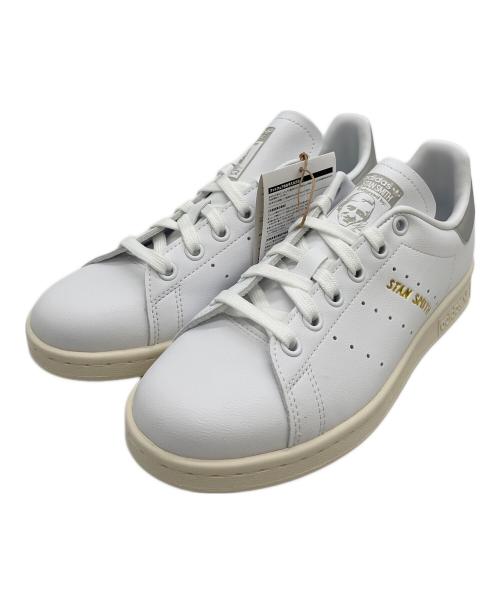 adidas（アディダス）adidas (アディダス) STANSMITH ローカットスニーカー ホワイト サイズ:22.5cm 未使用品の古着・服飾アイテム