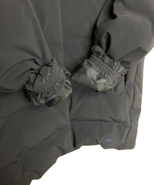 DESCENTE（デサント）DESCENTE (デサント) 水沢ダウンコート　2017年モデル ネイビー サイズ:Mの古着・服飾アイテム