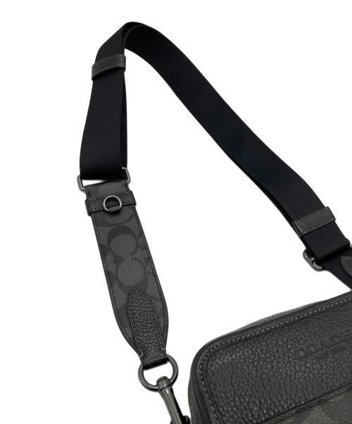 COACH（コーチ）COACH (コーチ) サリバン クロスボディ　ショルダーバッグ ブラックの古着・服飾アイテム