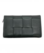 BOTTEGA VENETAボッテガベネタ）の古着「マキシイントレチャート　カセット」｜グリーン