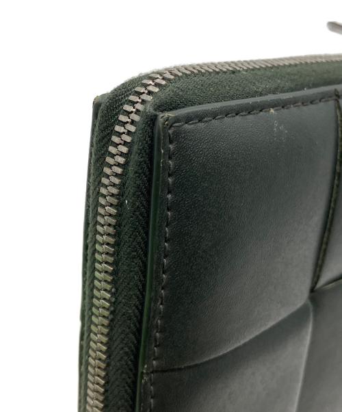 BOTTEGA VENETA（ボッテガベネタ）BOTTEGA VENETA (ボッテガベネタ) マキシイントレチャート　カセット グリーンの古着・服飾アイテム