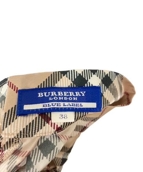 BURBERRY BLUE LABEL（バーバリー ブルー レーベル）BURBERRY BLUE LABEL (バーバリー ブルー レーベル) ノースリーブワンピース ブラック×ベージュ サイズ:38の古着・服飾アイテム