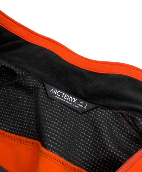 ARC'TERYX（アークテリクス）ARC'TERYX (アークテリクス) ソフトシェルジャケット オレンジ サイズ:Lの古着・服飾アイテム