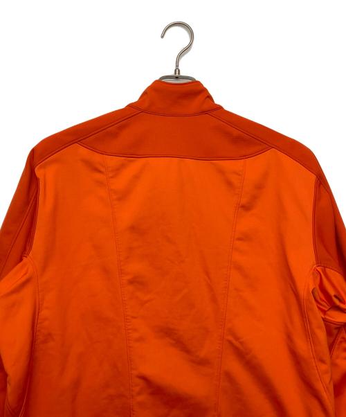 ARC'TERYX（アークテリクス）ARC'TERYX (アークテリクス) ソフトシェルジャケット オレンジ サイズ:Lの古着・服飾アイテム