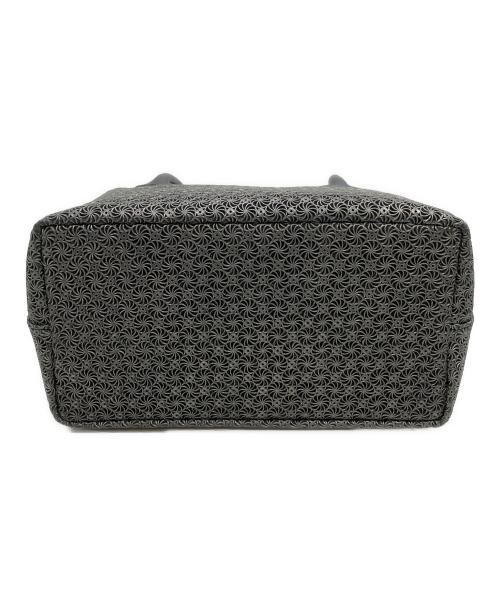 HIROKO HAYASHI（ヒロコ ハヤシ）HIROKO HAYASHI (ヒロコ ハヤシ) ハンドバッグ ブラックの古着・服飾アイテム