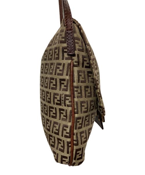 FENDI（フェンディ）FENDI (フェンディ) ズッキーノ　ショルダーバッグ ブラウンの古着・服飾アイテム