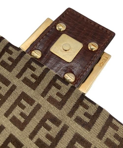 FENDI（フェンディ）FENDI (フェンディ) ズッキーノ　ショルダーバッグ ブラウンの古着・服飾アイテム