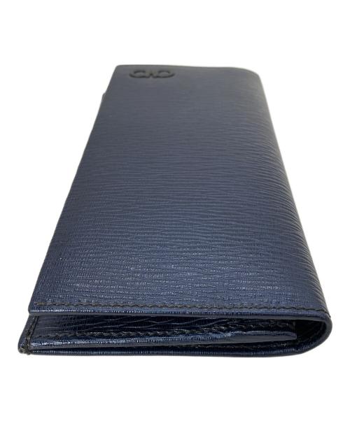 Salvatore Ferragamo（サルヴァトーレ フェラガモ）Salvatore Ferragamo (サルヴァトーレ フェラガモ) 長財布　ガンチーニ ネイビーの古着・服飾アイテム