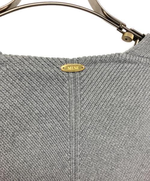 DEUXIEME CLASSE（ドゥーズィエム クラス）DEUXIEME CLASSE (ドゥーズィエム クラス) 厚手ニット グレー サイズ:FREE 未使用品の古着・服飾アイテム