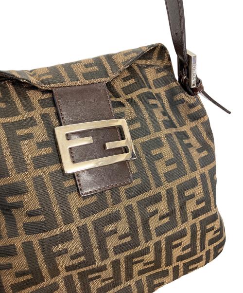 FENDI（フェンディ）FENDI (フェンディ) ズッカ マンマバケットバッグ ブラウンの古着・服飾アイテム