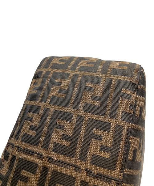 FENDI（フェンディ）FENDI (フェンディ) ズッカ マンマバケットバッグ ブラウンの古着・服飾アイテム