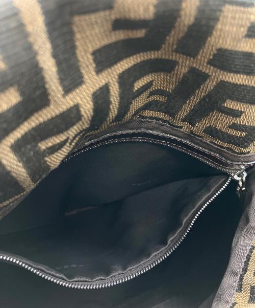 FENDI（フェンディ）FENDI (フェンディ) ズッカ マンマバケットバッグ ブラウンの古着・服飾アイテム
