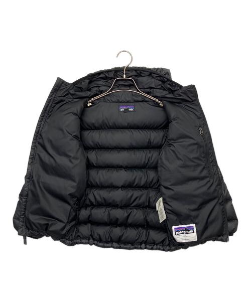 Patagonia（パタゴニア）Patagonia (パタゴニア) ボーイズ ハイロフト ダウン セーター フーディ ブラック サイズ:Sの古着・服飾アイテム