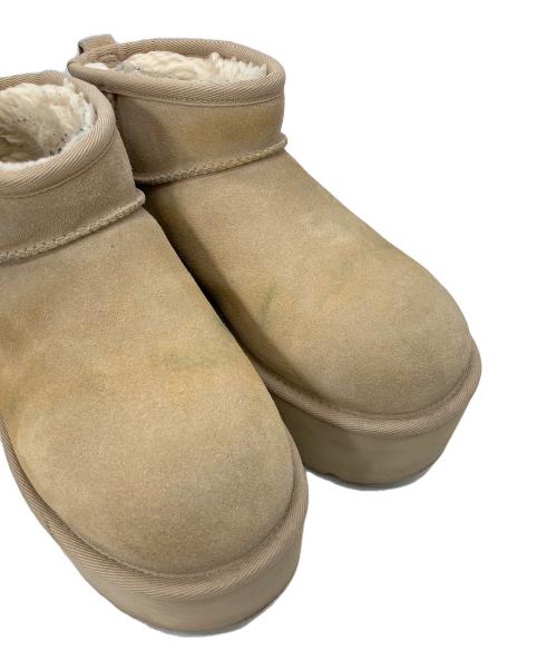 UGG（アグ）UGG (アグ) Classic Ultra Mini Platform ベージュ サイズ:23cmの古着・服飾アイテム